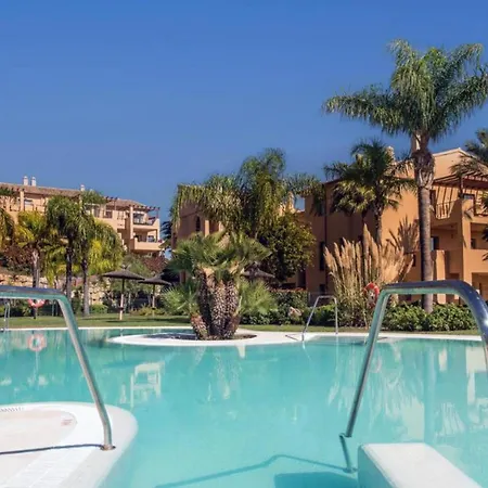Charming 2 Bed In Quartiers Marbella Estepona