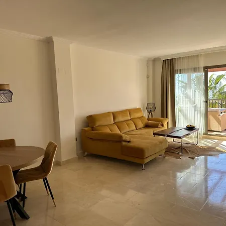 Charming 2 Bed In Quartiers Marbella * Estepona