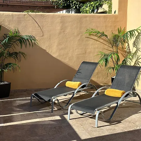 Charming 2 Bed In Quartiers Marbella Estepona